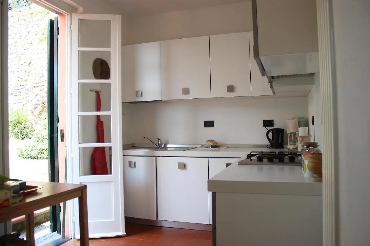 Recco Apartment With View And Pool